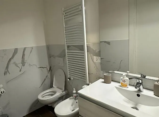 Apartment Axi House *